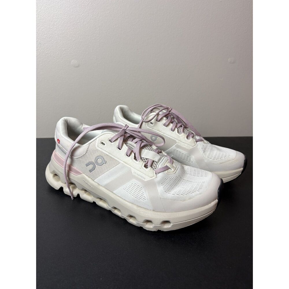 On Running Womens Cloudrunner 2 Silver Mauve Womens Size 8.5